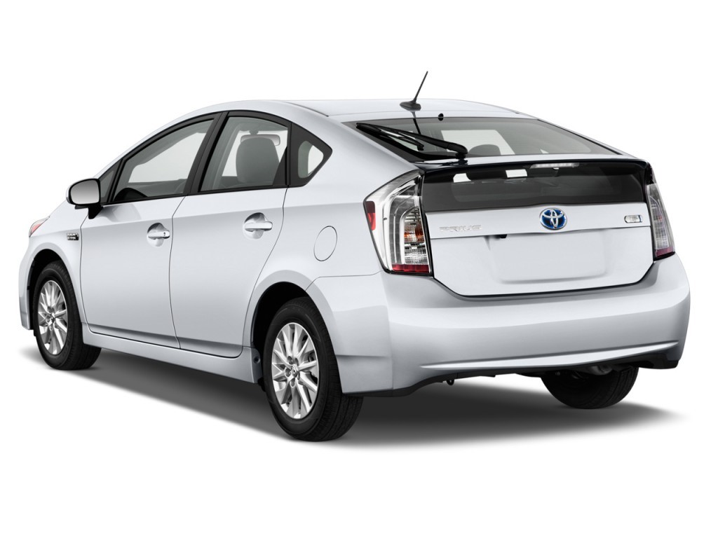 2013 TOYOTA PRIUS PLUG-IN